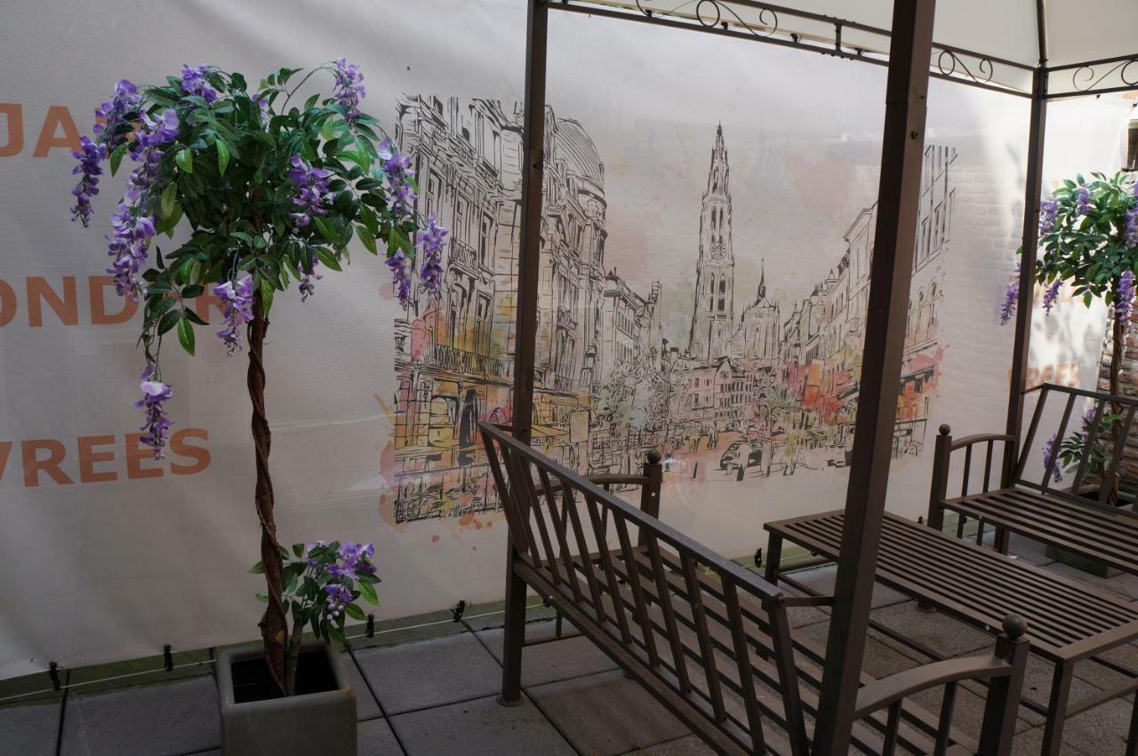 Charming Suites Jan Zonder Vrees Amberes Exterior foto